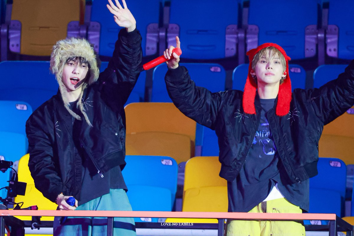 LOVE NO LABELS tweet media