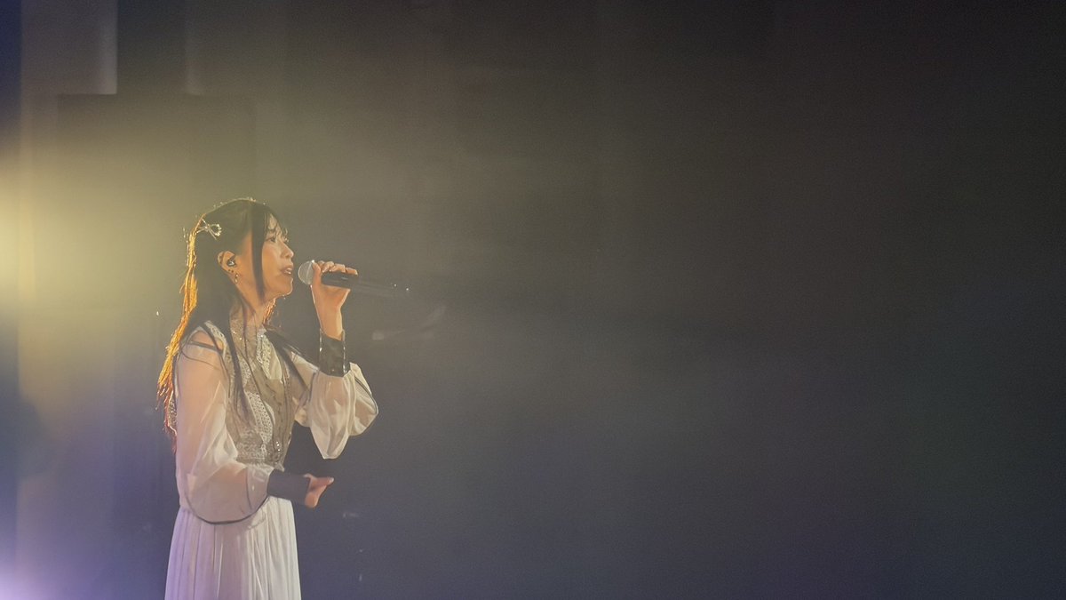 asaka_info's tweet photo. 🏕️#ゆるキャン△ 音楽祭2026🏕️

昼の部・夜の部ともに
ご来場いただきありがとうございました✨

コラボ歌唱もありのスペシャルなイベントでした🫶

2027年 放送予定
TVアニメ『#ゆるキャン△ SEASON４』にて
#亜咲花 はOPテーマを担当させていただきます❣️

続報をお楽しみに🏕️ https://t.co/LNmXY70T4g