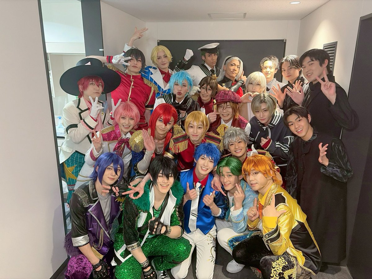 #ブタキン

 全公演終了！！！！！！！！
とびきりの感謝を込めて……！！！

ありがとうございましたー！！！！✨🙏🥰🥰🥰🥰

たくさん写真撮ったので、インスタに載せます！👍

みんな、本当に最高ー！✨☺️