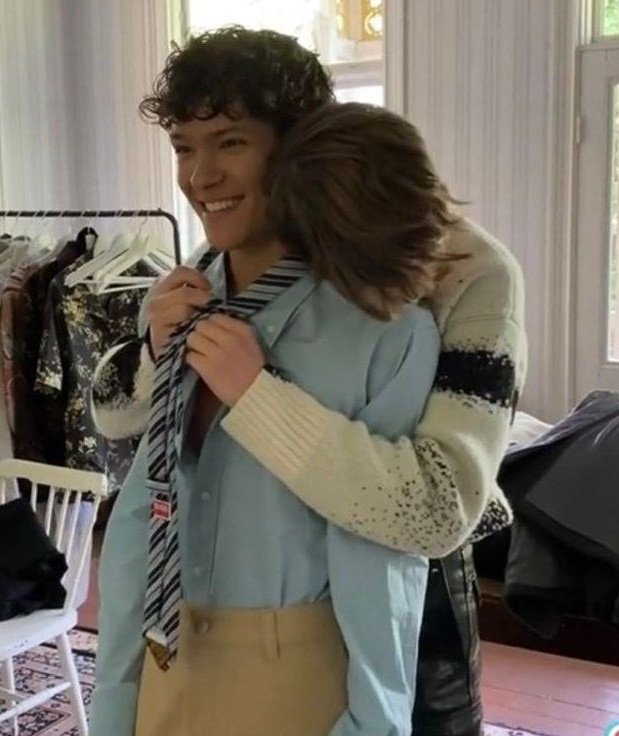 obsessedsofi's tweet photo. Me is back with a new hudcon x edmar comparison 🥰 https://t.co/kddjoXf3tH