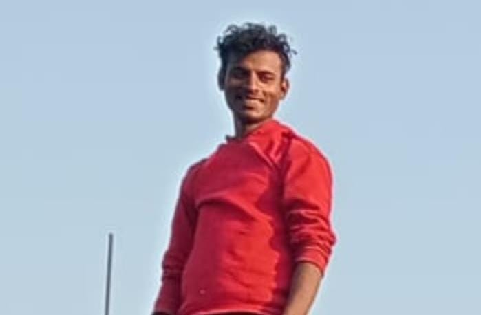 bstvlive's tweet photo. श्रावस्ती: धान कूटने वाली मशीन में फंसा मजदूर
➡मशीन में फंसकर एक मजदूर की मौत
➡सूचना मिलते ही पुलिस मौके पर पहुंची
➡सिरसिया क्षेत्र के परसा देवतहा की घटना
#Shrawasti #FarmAccident #LaborDeath @shravastipolice https://t.co/nsc5xmoLPL