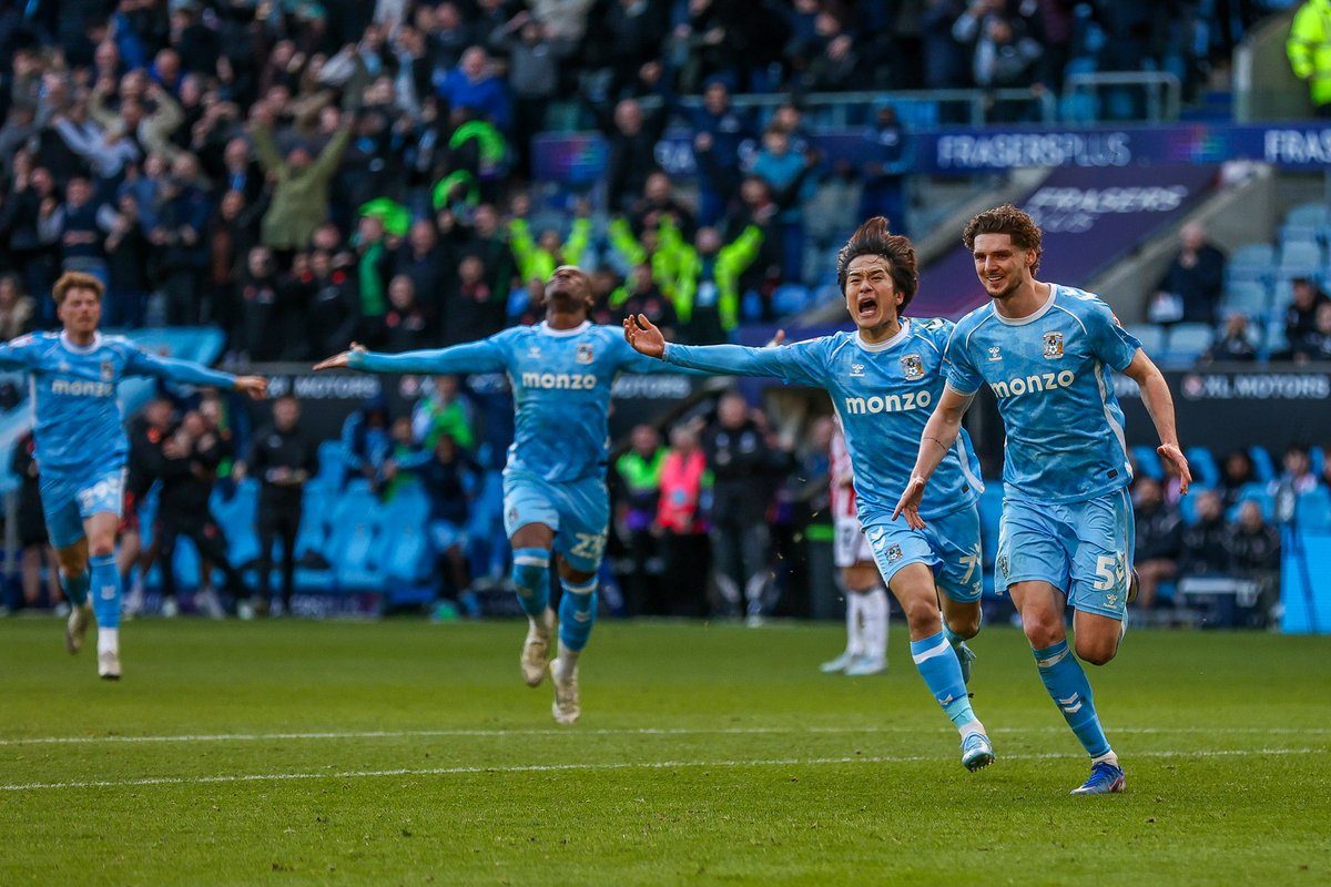 Chris Simpson tweet media