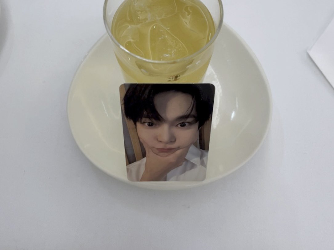  ︎︎ tweet media