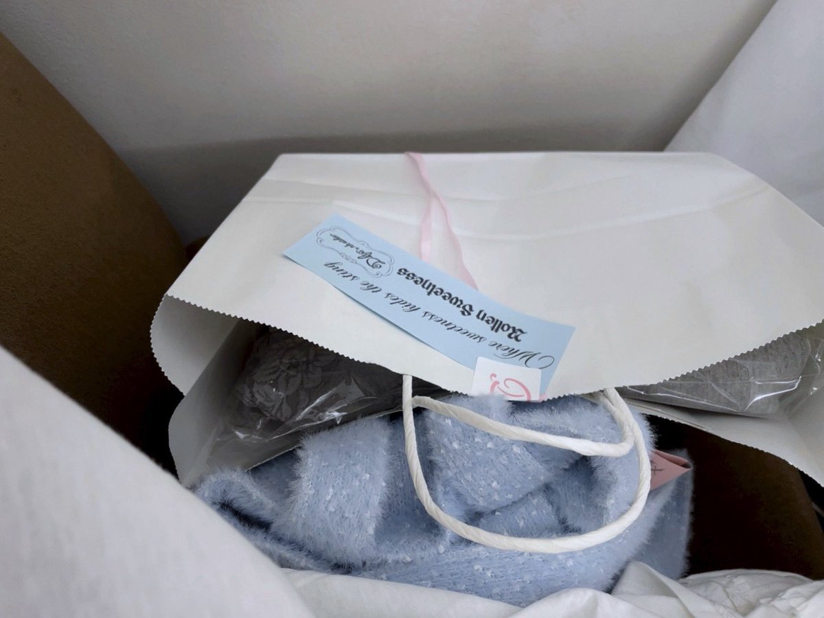  ︎︎ tweet media