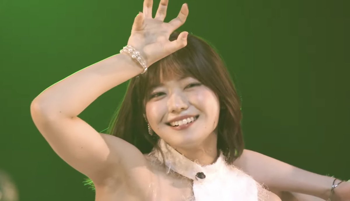 川名凜さん‼️🐸 (照明もグリーン💚) #アンジュルム #CDJ2526