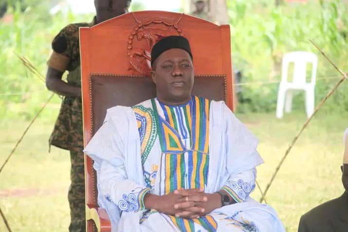 angarapost's tweet photo. From us! we wish the Alur King — Rwoth Phillip Olarker Rauni III a happy birthday! 😊🎉👑

LONG LIVE YOUR HIGHNESS 💙💛💚 https://t.co/sPhwiKi7OT