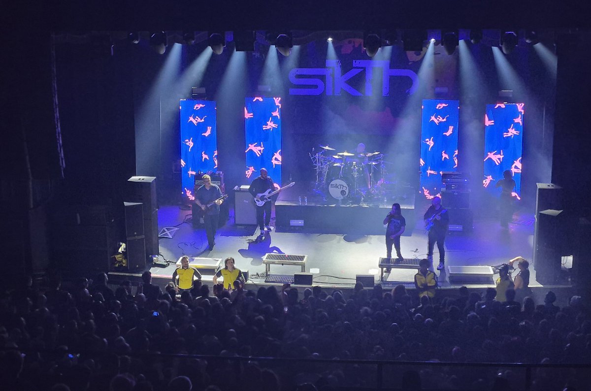 Bangers & Mosh Podcast tweet media