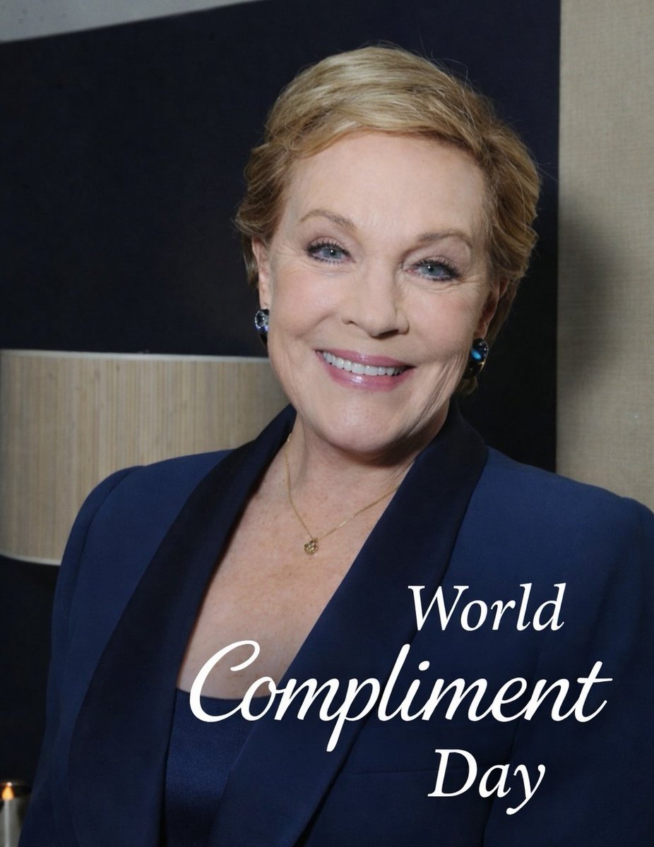 Julie Andrews Online tweet media