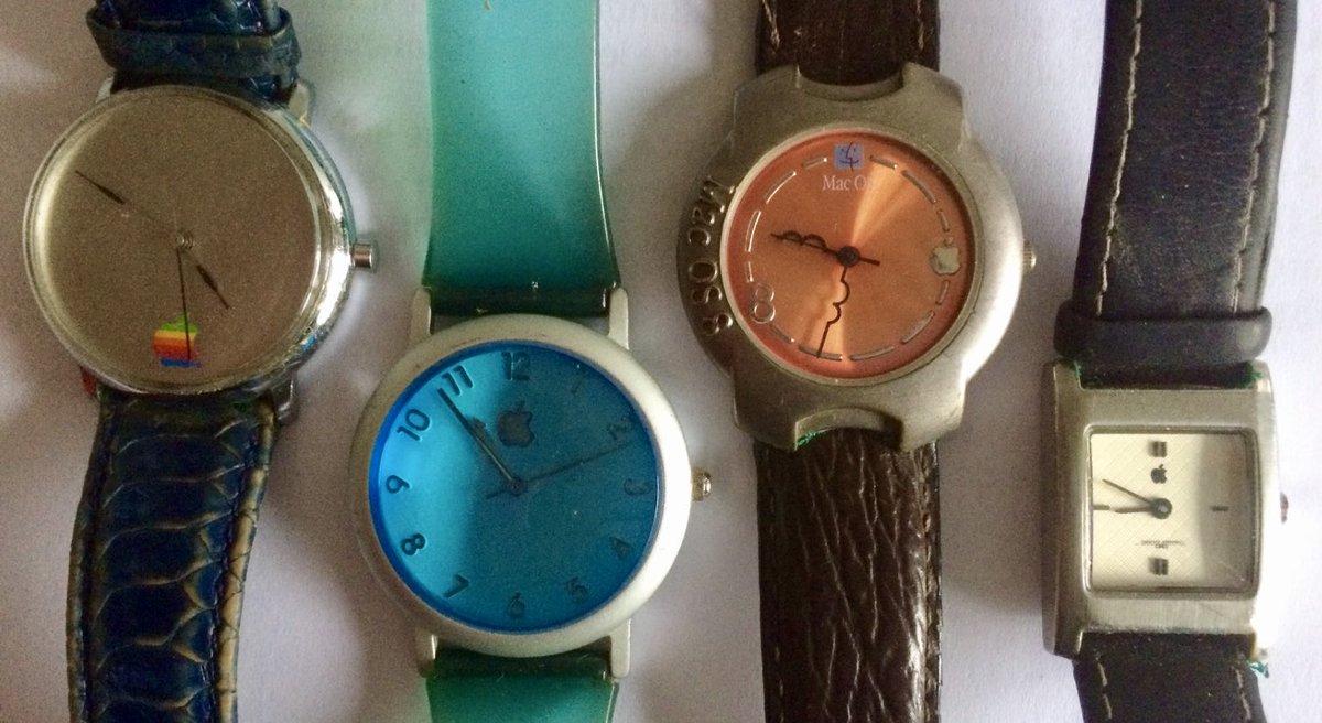 JannYacob's tweet photo. @applemuzeumpl Apple Watches… https://t.co/93vewHwxPo