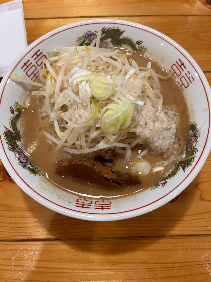 otasukebon's tweet photo. 0228真壁1230
試作豚一枚200gニンニク無し700
真壁屋で初の豚
安いし美味かった汗
ただ体に合わなかったみたいで
腹壊した
ニンニクか脂か https://t.co/6lgfDjOMW3