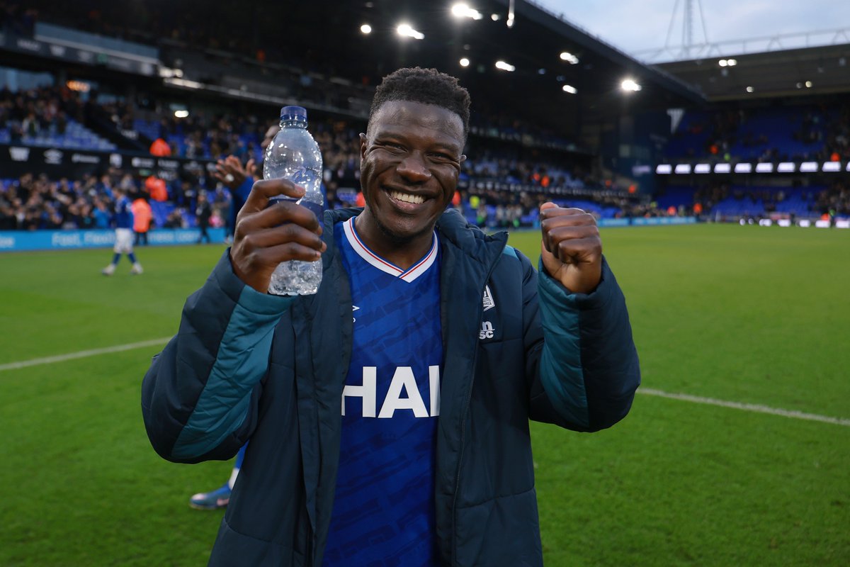 Ipswich Town tweet media