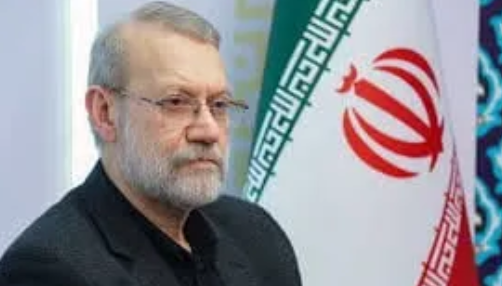 UsefCrypto's tweet photo. 🚨 BREAKING: Ali Larijani says Iran will respond forcefully to the U.S. and Israel 🇮🇷🇺🇸🇮🇱

Missiles already launched.
More action could follow.
Tensions rising.
Markets on edge.

$FIO $BULLA $ARC
#Geopolitics #Crypto #Breaking https://t.co/d1MwDmxe5p
