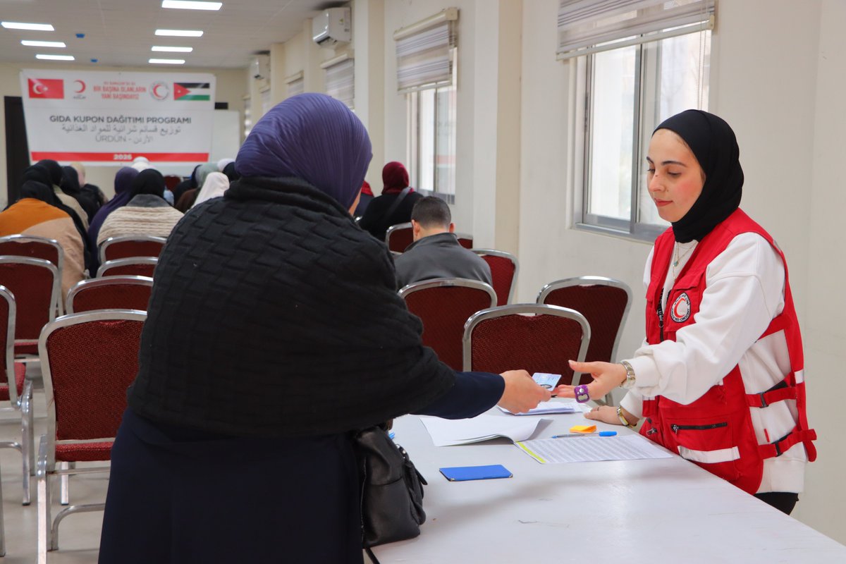 Jordan Red Crescent tweet media