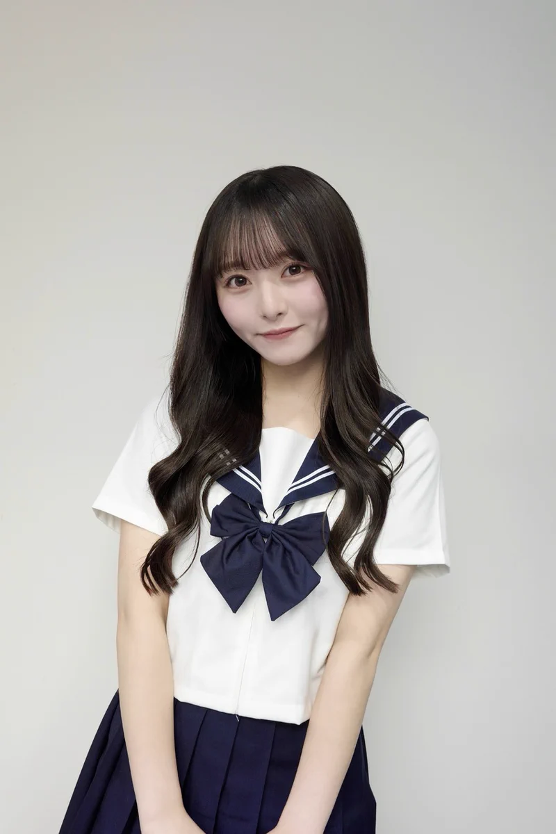 日向坂46片山紗希のセーラー服ブログがファン熱狂