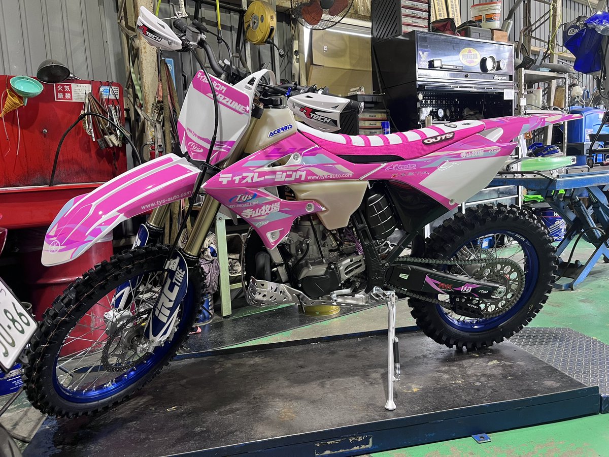 春先取りサクラYZと新型KX112が完成したので阪下で初乗りのお手伝いで