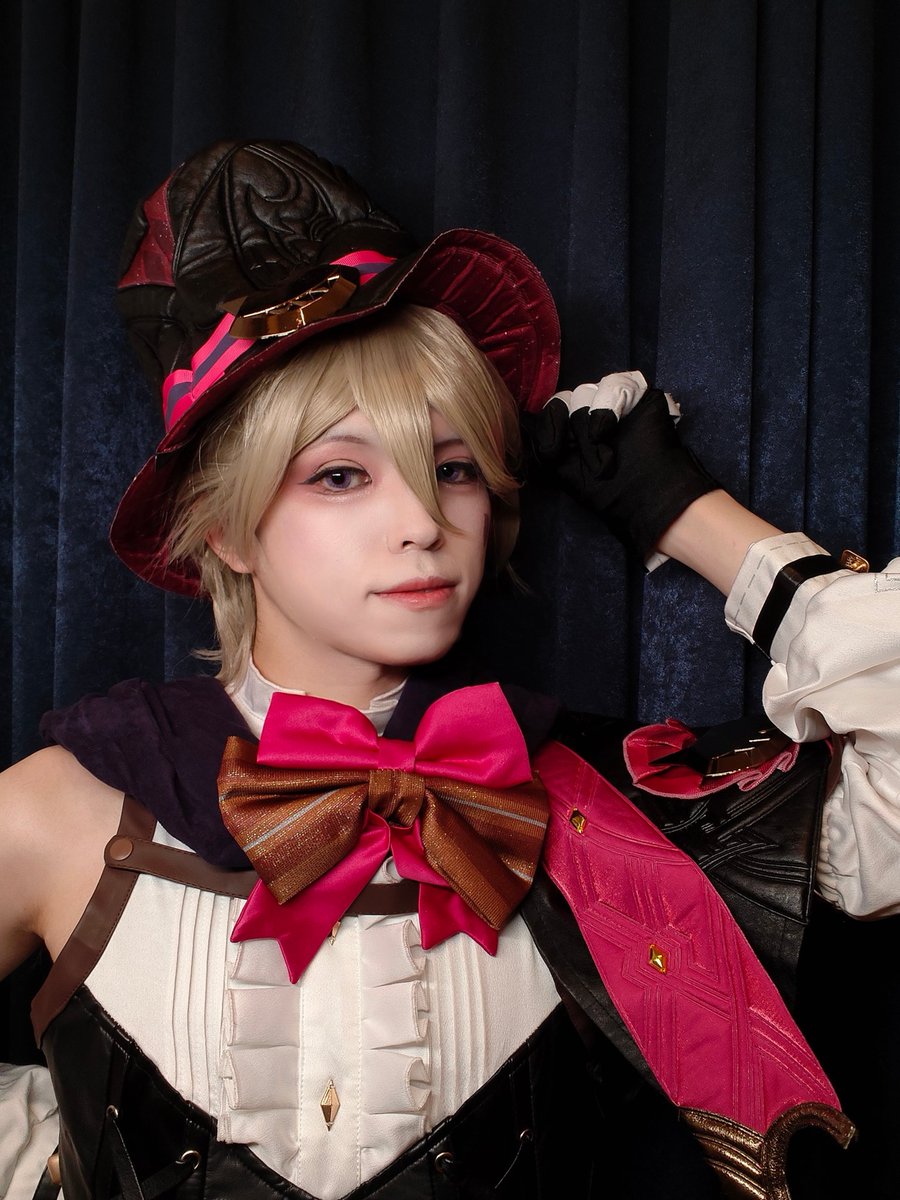リネしていました✨
コスプレ褒めてもらえて嬉しい😊

#Lyney #原神コスプレ