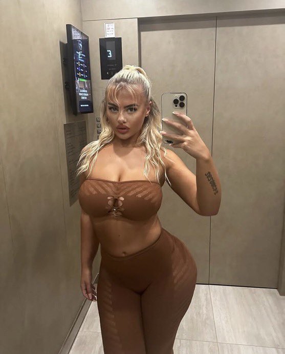 danielot3241's tweet photo. Omg I’m so fucking horny I need thick juicy chavs and porn fill my dms pls

My session: 05f985ccf6bca41ee0bfb8ca63db626fd9490776e7e6c238f993e11a8347a1d108 https://t.co/sd9MjQhfBW