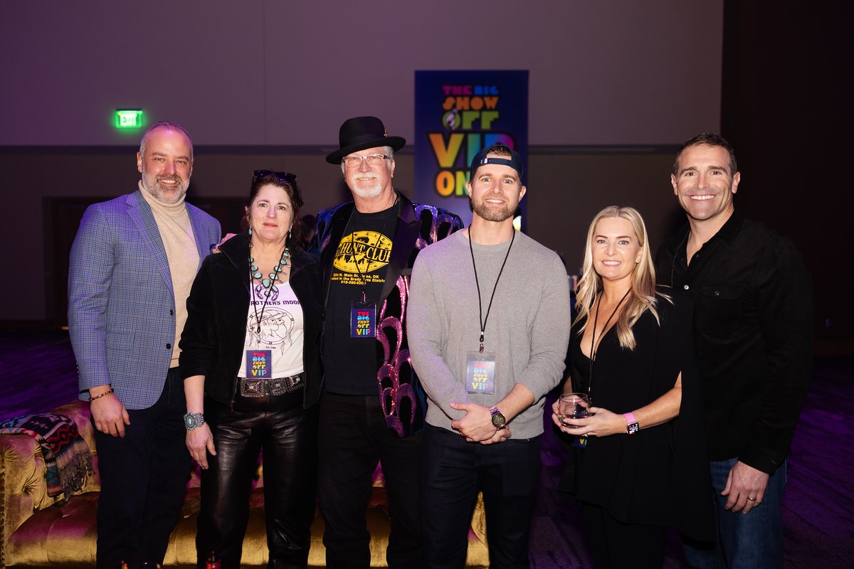 Randy Wayne Fansite tweet media