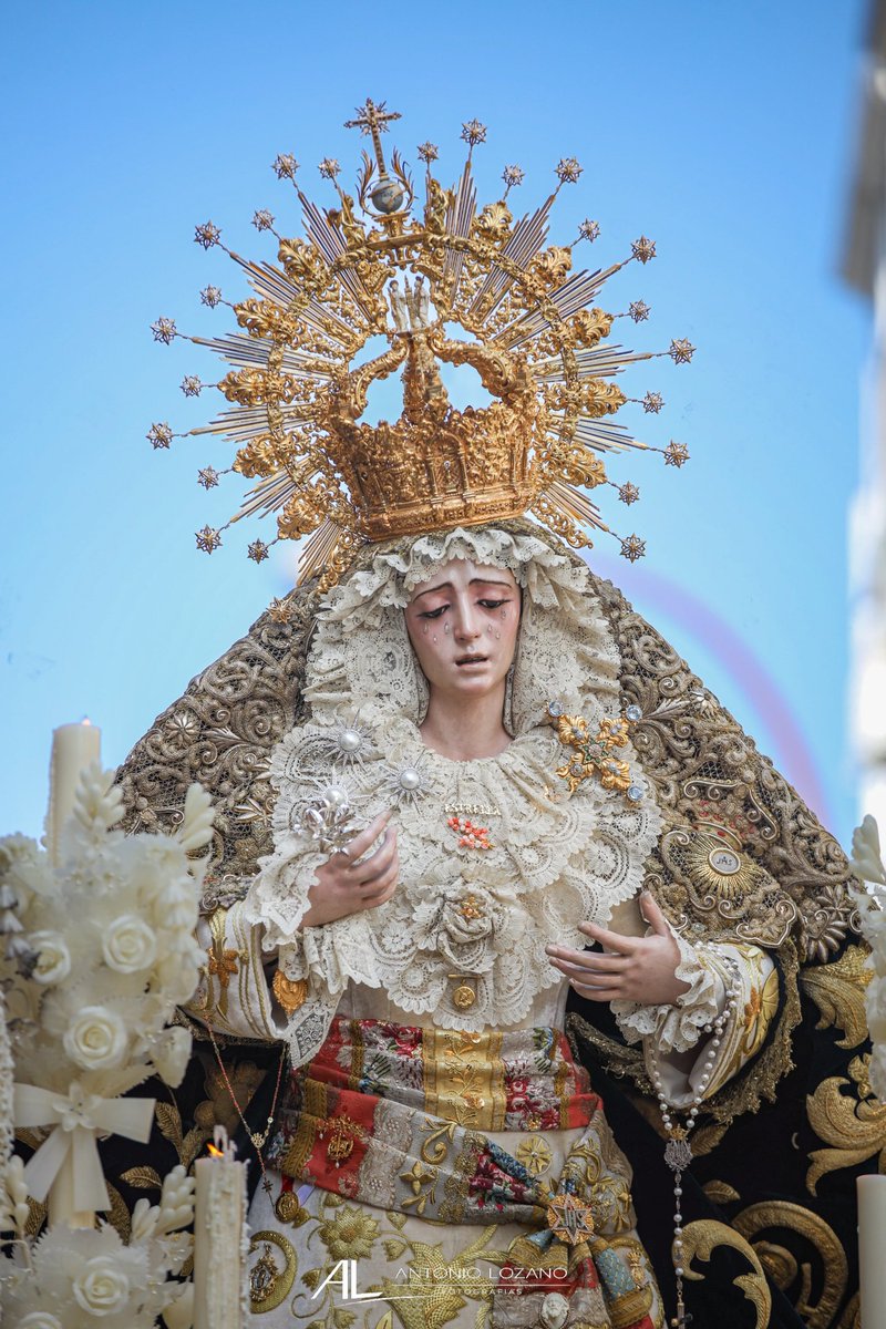 Mañana de traslado en Triana 

#tdscofrade #Cuaresma2026 #SevillaHoy