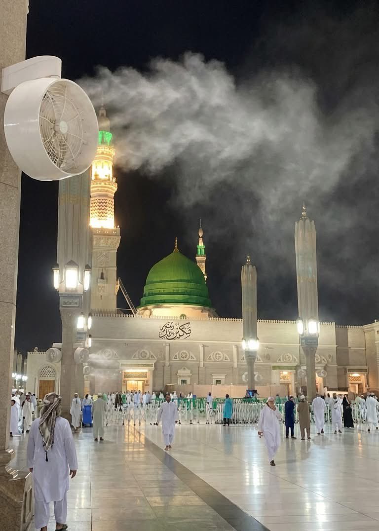 ہمارے پیارے حضور کا روضہ مبارک۔۔❤️