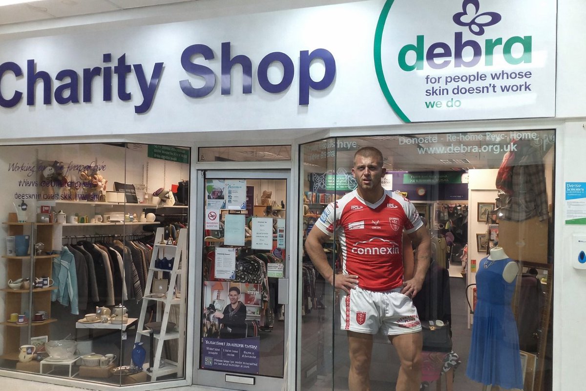 Mark Laing tweet media