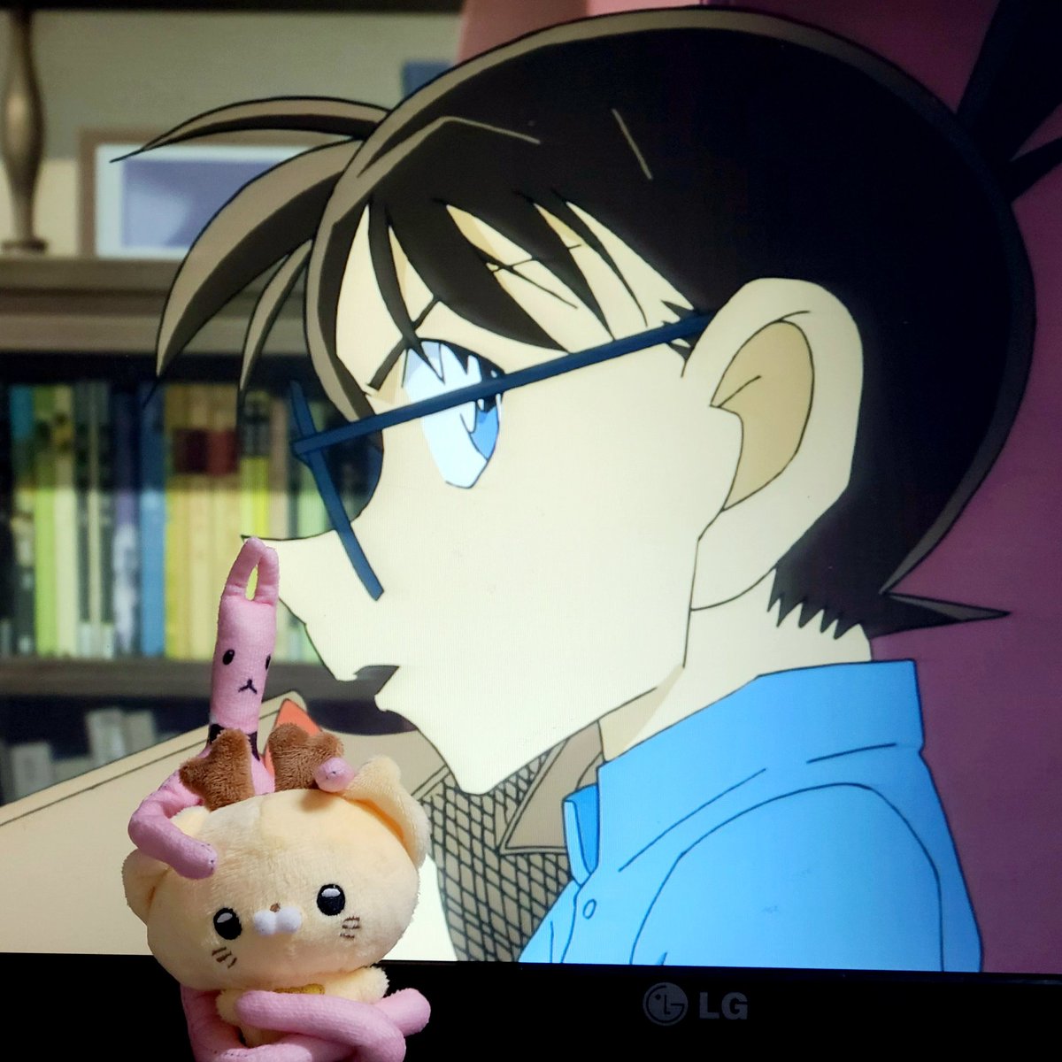 오랜만에 코난보기 🎀