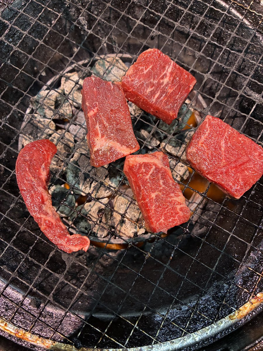 Hetchannel's tweet photo. #あみやき亭 https://t.co/mebl4eQXUO