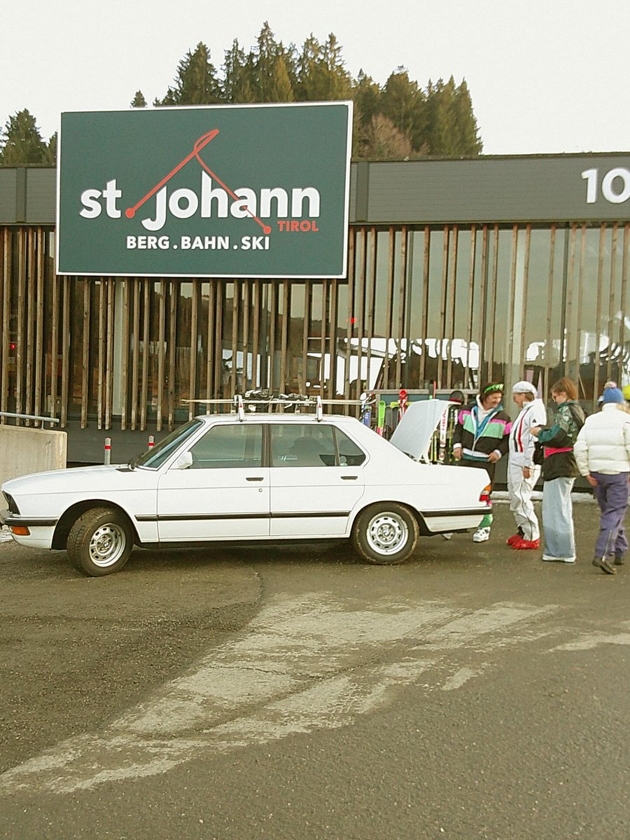 Snow Forecast.com tweet media