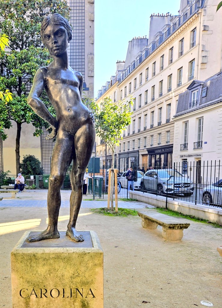Carolina looks as if she'd rather be sitting on the nearby bench #Paris #TheParisEffect #StGermaindesPres #travel