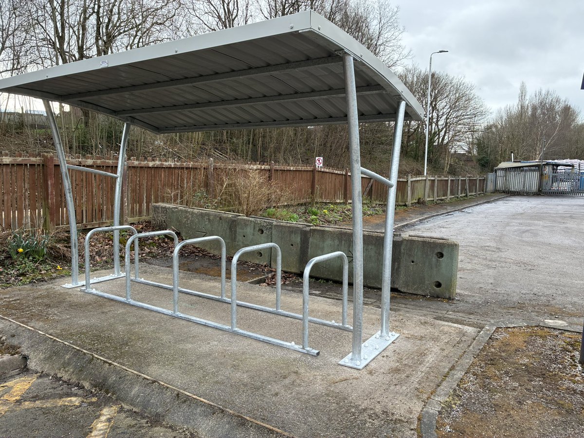 FoRoseHillStation tweet media