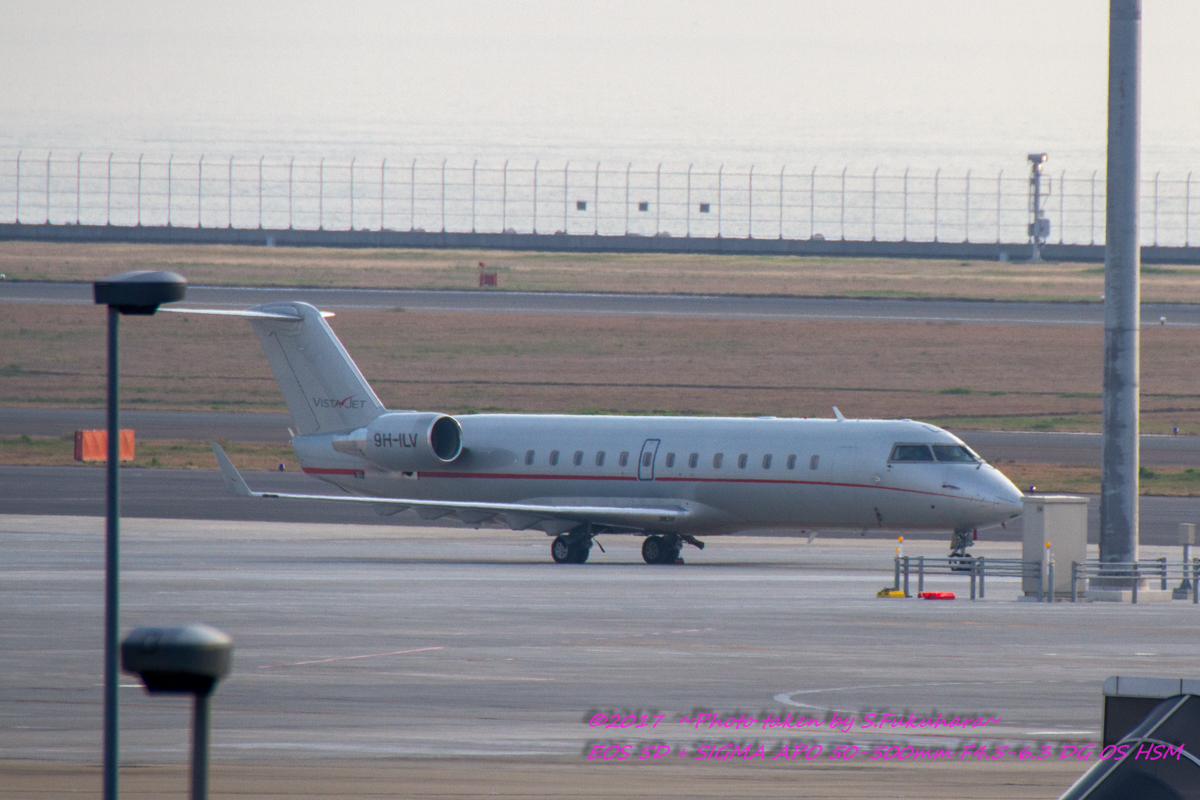 Tga380800's tweet image. Airline:VistaJet
Aircraft:Challenger 850
Locations:NGO
Date:15/04/2017
Remarks:

#VistaJet #ビスタジェット
#BombardierAerospace #Challenger850
#NGO #ChubuCentrairInternationalAirport #中部国際空港 #セントレア #RJGG
#飛行機好きな人と繋がりたい #飛行機好きな人 #飛行機写真
