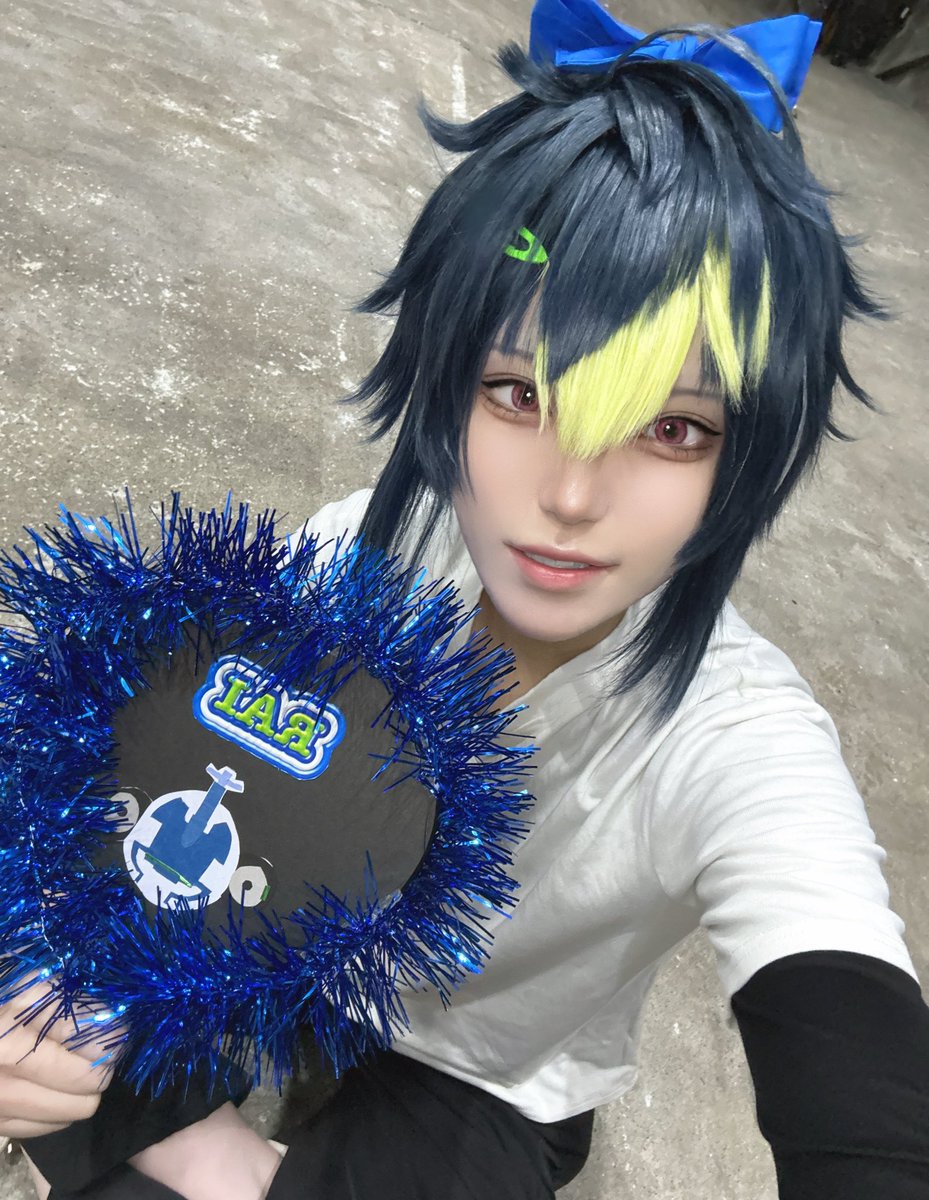 sha_chi02's tweet photo. cos.⚠︎捏造衣装
💡で運動会参加しておりました🎶
どこみても眼福で競技も楽しかったです❕
主催様.皆様お疲れ様でした^ - ^
#春のにじいろぷち運動会0301 https://t.co/OZ1ayBoGdd