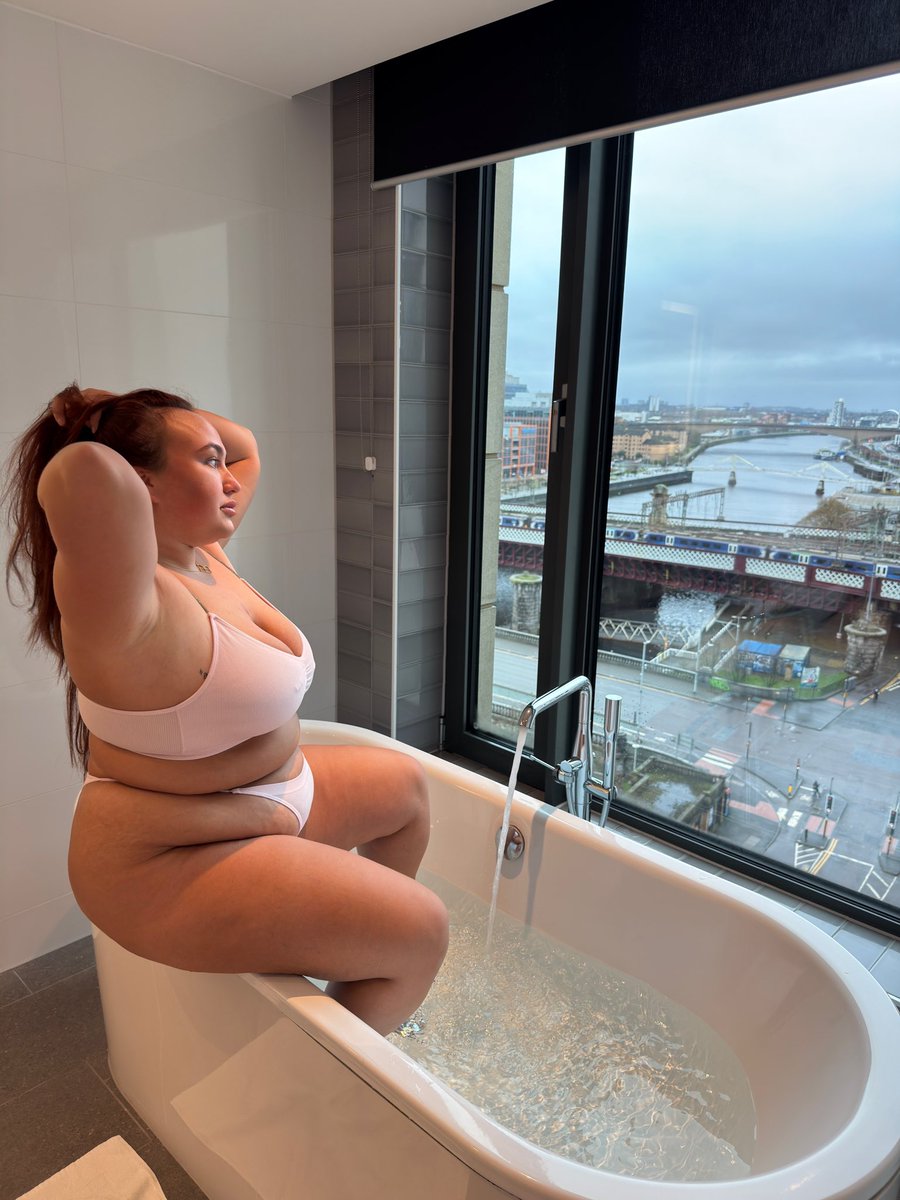 Little Miss Double G tweet media