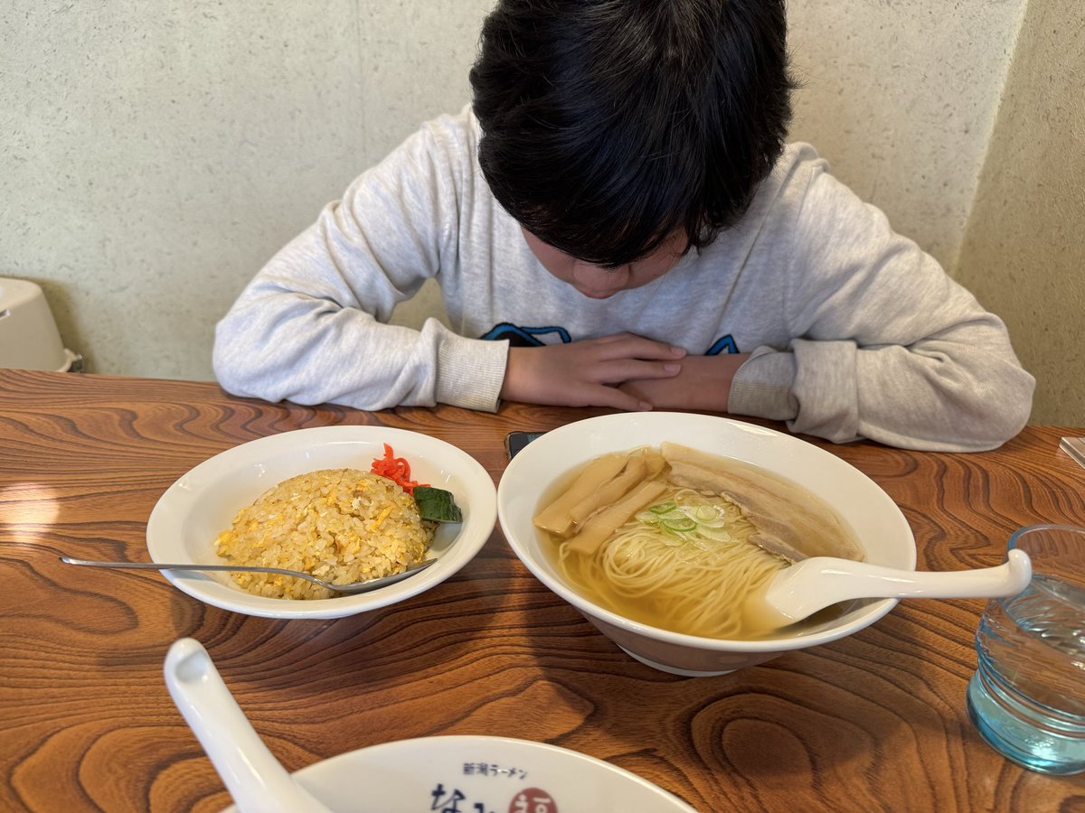 odekochannel's tweet photo. 先日のなみ福。
なみ福の炒飯が好きすぎる子供に、半分奪われた。
炒飯おかわり出来たらなぁといつも思う。 https://t.co/yI5aXNTaHT