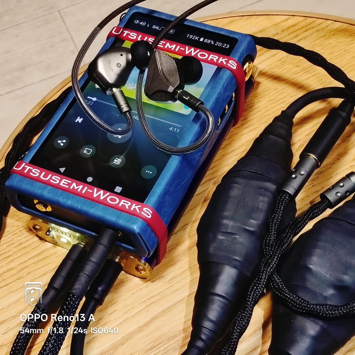 はんてん@うつせみワークス (@chiacchiere_) / Posts / X