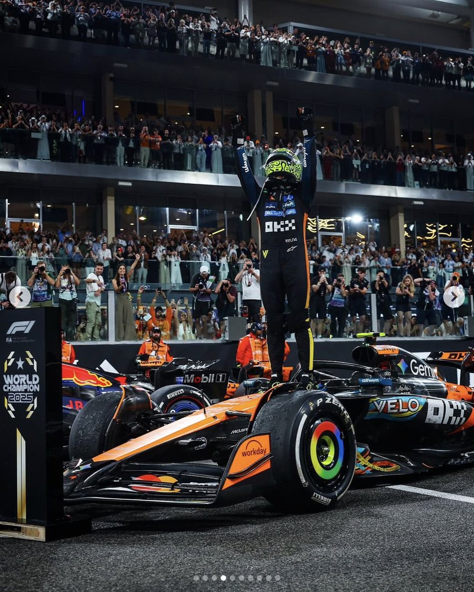 norriistar's tweet photo. DTS just made me realise no one betted on lando to win, not the drivers, the people in paddock or Zak Brown.

After Zandvoort the probability was 20-80 leaning towards Piastri and all it took were 3 weekends (Austin-Brazil-Mexico) to change the whole game. 

Never kill yourself. https://t.co/NQOx8xAqxf