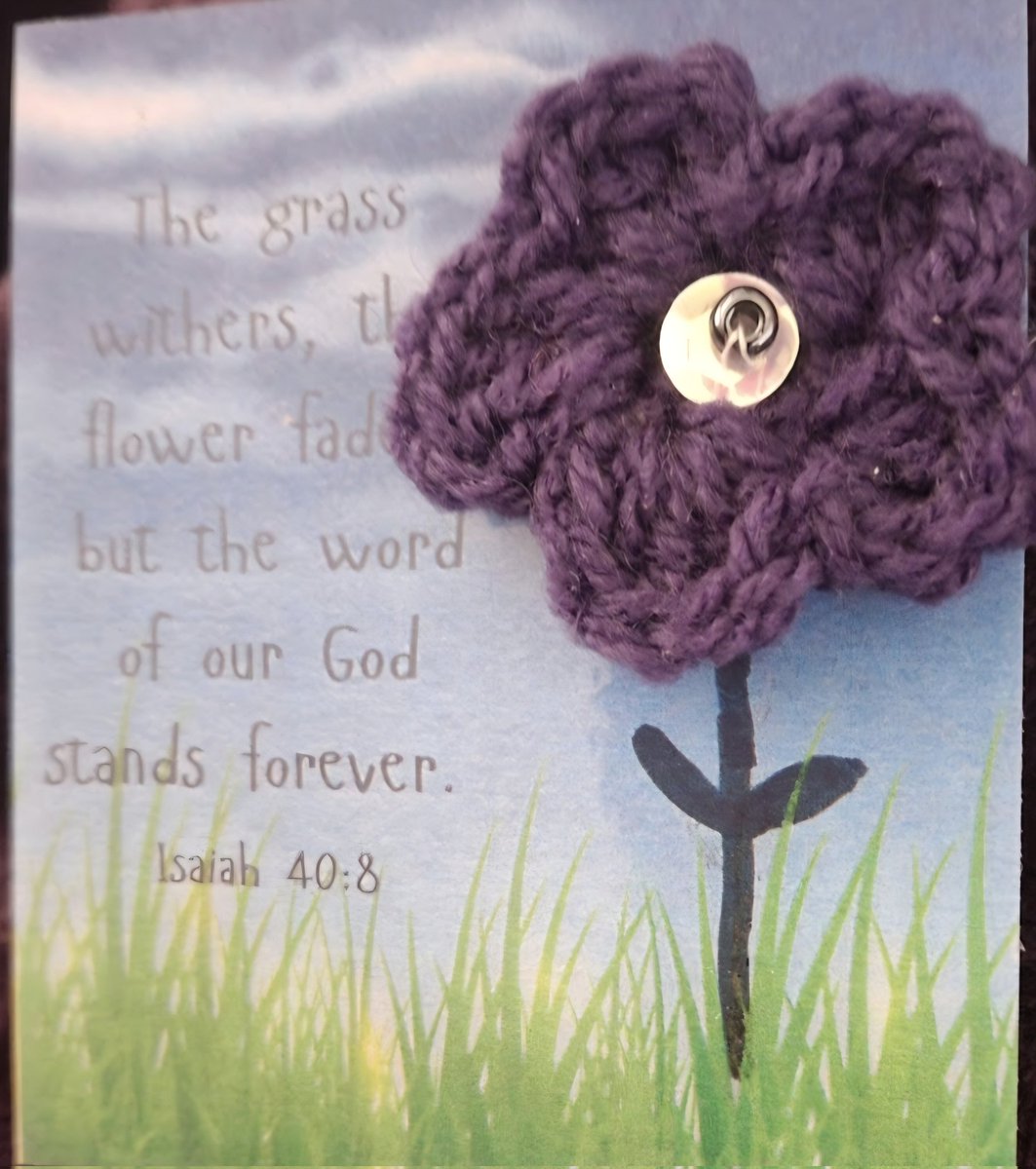 melgrobinson's tweet photo. The grass wishers, the flower fades but the word of our God stands forever.#Godword #Sunday https://t.co/kcJPRuOmQI