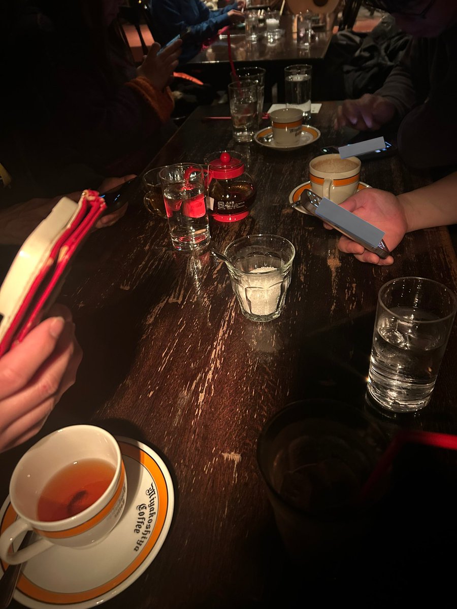 秘密基地の様なカフェでお茶会(二次会)