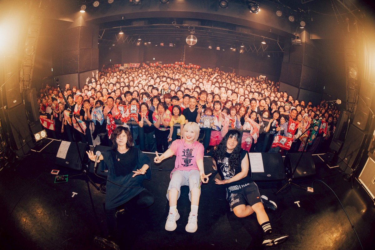 #赤ちゃんリリースツアー
仙台！久し振りのRensa！
ありがとうございました！
びしょびしょで酸欠
気持ち良かった〜〜〜🔆

ツアーも折り返し！
次はこやさん地元の京都どす！

(📸by <a href="/__tpwbo/">ᵗᵒʸᵃ ᵇᵒⁱ</a> )