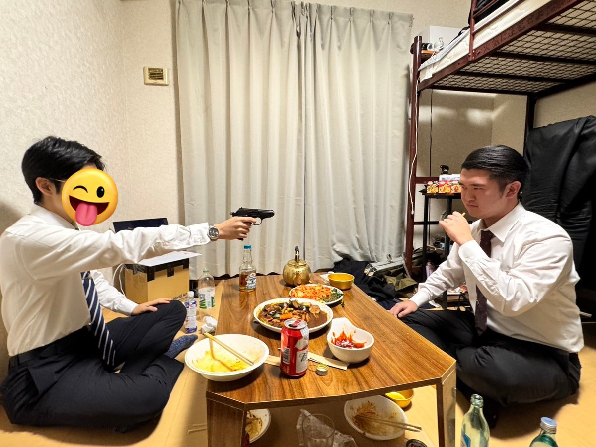 携帯修理したらダニチョンヒ出てきて草