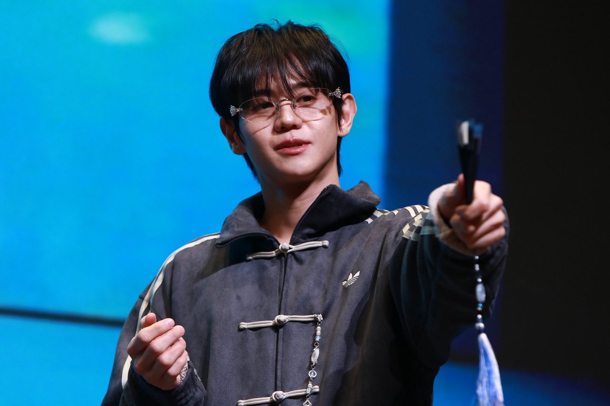 ADDICTION / 켈리. tweet media