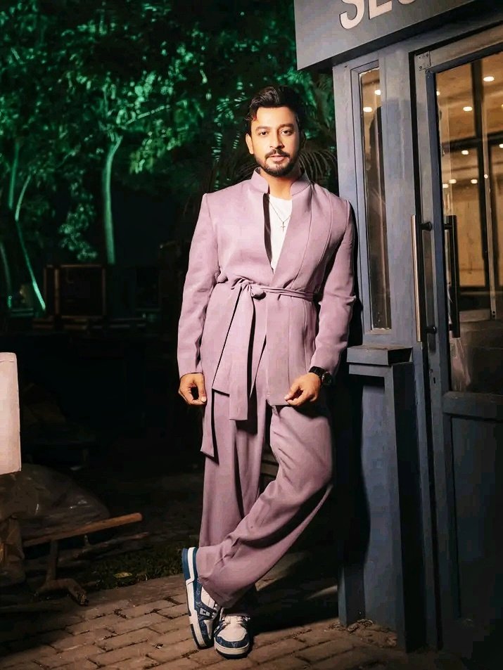 EmonBonny tweet media