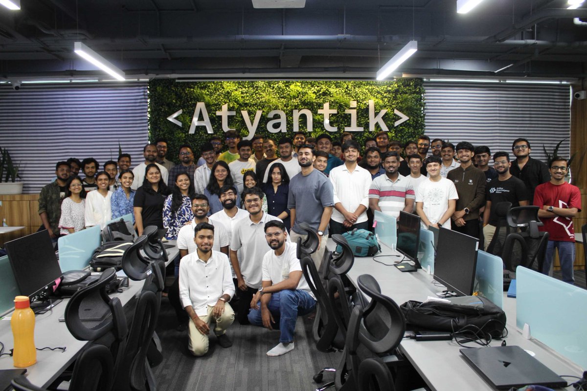 lyzr__ai's tweet image. Vadodara, you guys were absolutely amazing. 

We packed the room at Atyantik Technologies Pvt. Ltd. with over 90 founders, PMs, and builders, and just spent the Saturday building cool things.

#LyzrAI #Architect