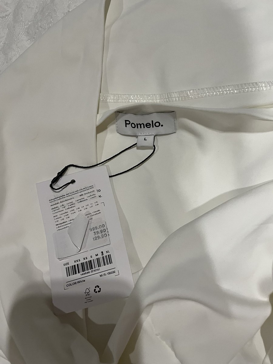 lemonlimelylime's tweet photo. ส่งต่อ pomelo เปิดไหล่ size L ป้ายครบ ไม่มีตำหนิ ยังไม่ได้ใส่ ผ้าไม่บาง 
💗 450 รวมส่งคั้บบ 💗 
#ส่งต่อเสื้อผ้ามือ2  #ส่งต่อstylist #ส่งต่อpomelo #เสื้อผ้ามือสองราคาถูก #เสื้อผ้ามือ2 #ส่งต่อเสื้อผ้า https://t.co/WMVq20Qe6b