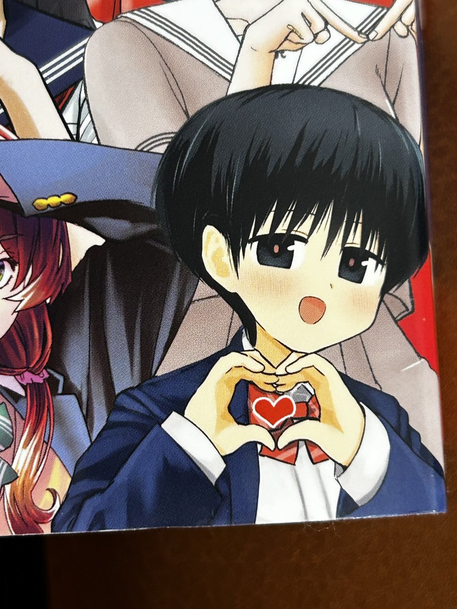 発売中のコミックヘヴン100号(!!)に「ないしょの予習」第52話が掲載されています!!
表紙のヒロイン大集合に参加できて嬉しい!!
中の特集ページに全身イラストが載ってます!

本編はいつもよりかなり多い34ページ&待望の南さん回!!
ぜひ手に取ってください!!! 