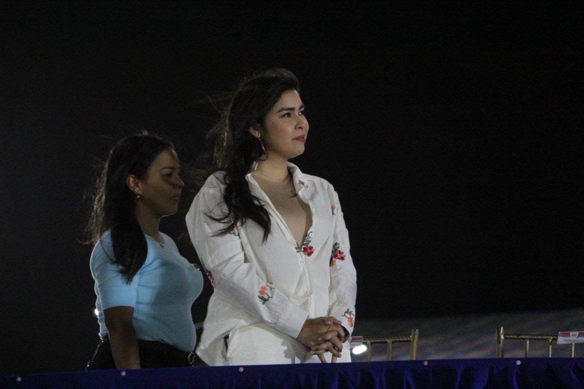 Con sesión especial cierran el mes de la juventud en Falcón.
El Consejo Legislativo, realizó una sesión especial por los 212 años de la Batalla de la Victoria y Día de la Juventud, donde se entregó la orden "Robert Serra" en Única clase y reconocimientos
 instagram.com/p/DVVbuzMDrGl/…