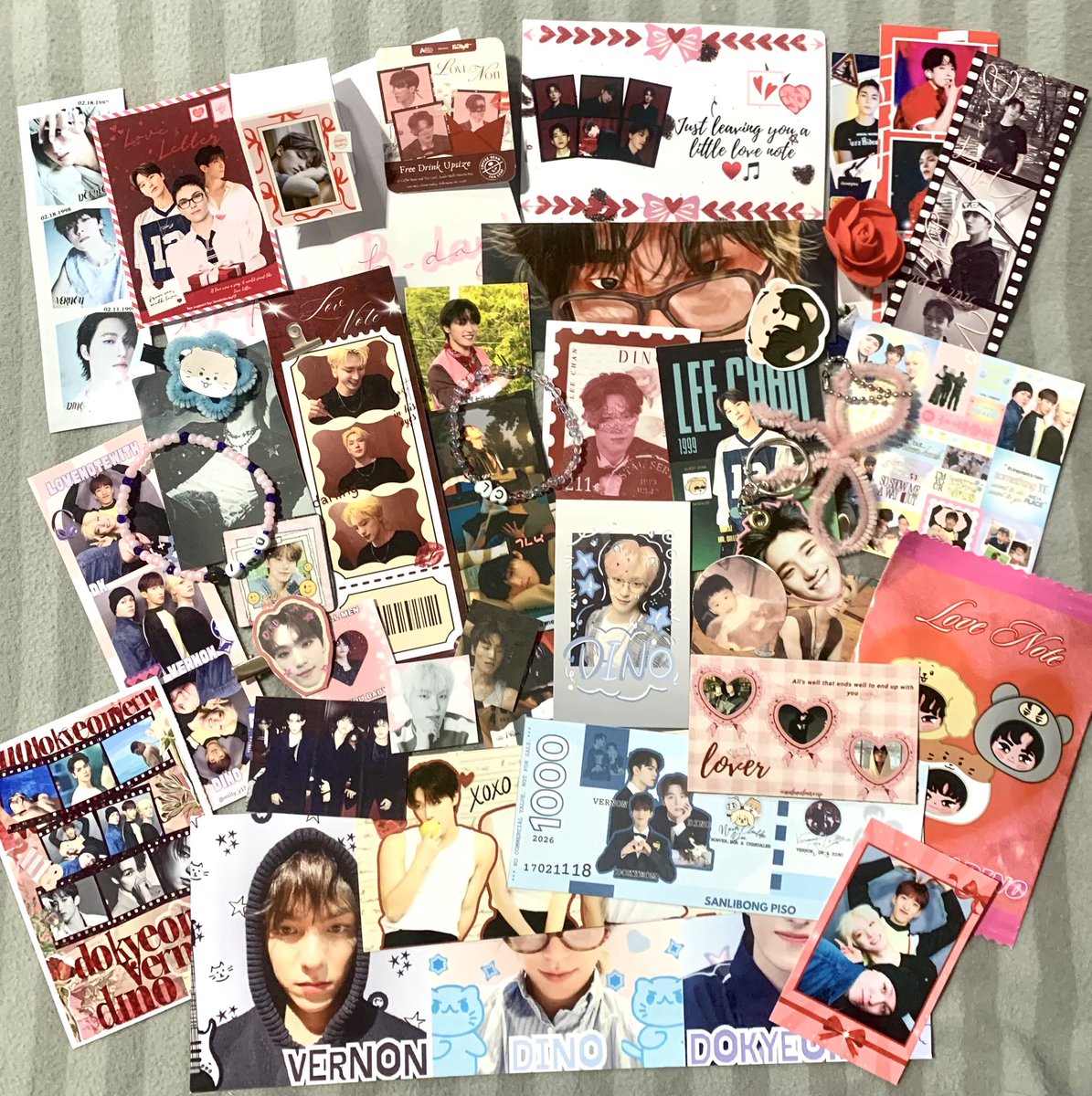 hanniedokey's tweet photo. so much love from #LoveNoteFromDKVernonDino! Thank you to all who gave their beautiful freebies at sa mga naka trade! ♥️ https://t.co/8MXoGnqSrm