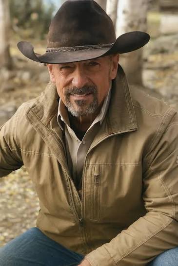 🔥 Big shoutout to the incredible Doc Chambers! 🔥

This hero is traveling every corner of Texas, shaking hands, looking people in the eye, listening to their stories, and truly caring about what Texans are facing every single day. That kind of grassroots leadership can’t be