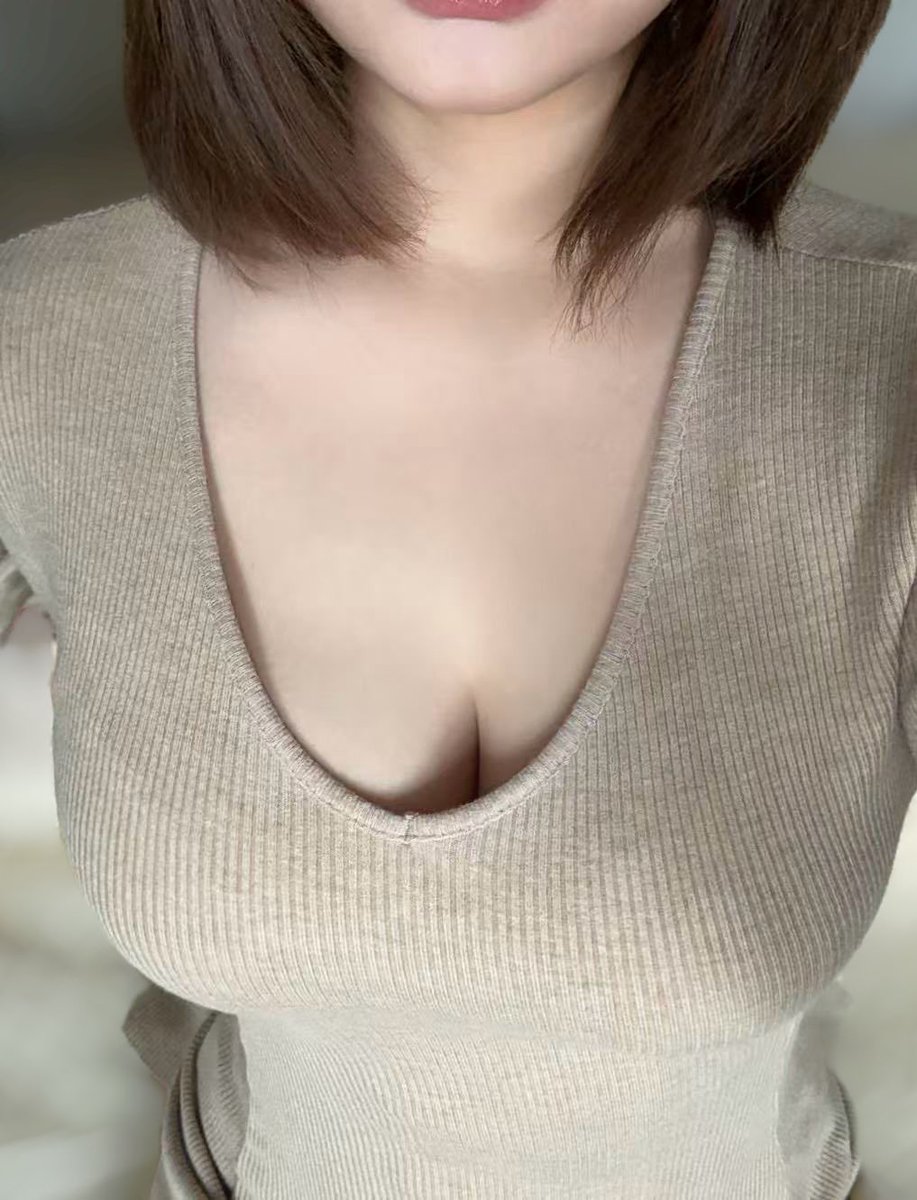 7Timewalker7's tweet photo. 我这里雨好大，你那里大不大？ https://t.co/3SjNRiYuGK