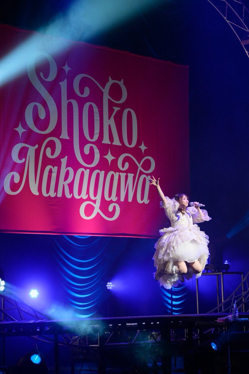 shoko55mmts's tweet photo. おうちに帰るまでがライブです！
みんな気をつけて帰ってね！

完全復活ジャンプ

 #しょこたん水戸ライブ https://t.co/06qFtUyCMZ